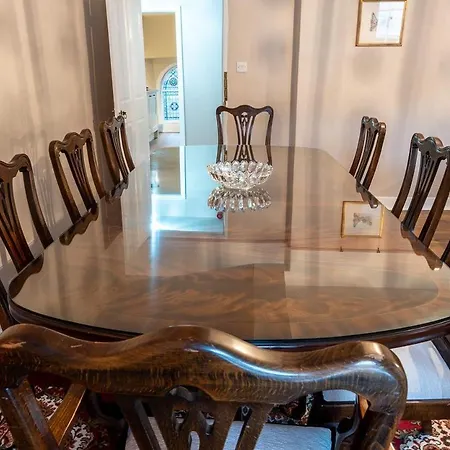 Forrest's Yard - 2 Casa vacanze *