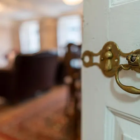 Forrest's Yard - 2 * Kendal